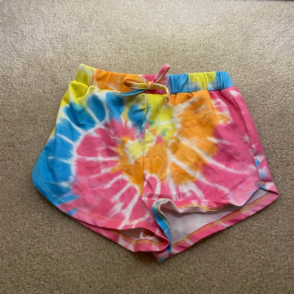 Girls tie dye shorts